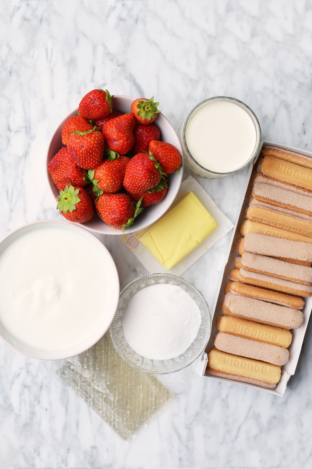 Aardbeien yoghurttaart -Ingredienten