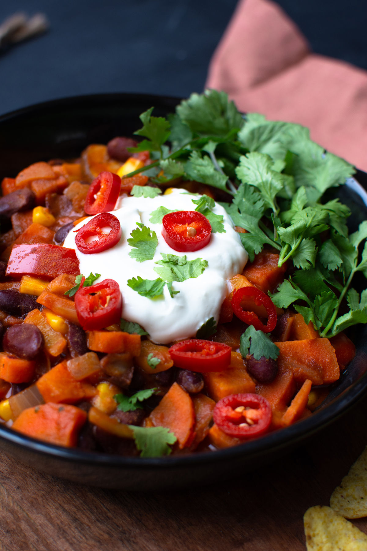 Goedgevulde chili sin carne met veel groente | Vegetarisch recept